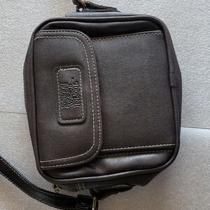 NORTHWEST BLUE MINI MESSENGER CROSSBODY BAG.